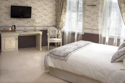 Hotel Mercure Moulins Centre De Paris
